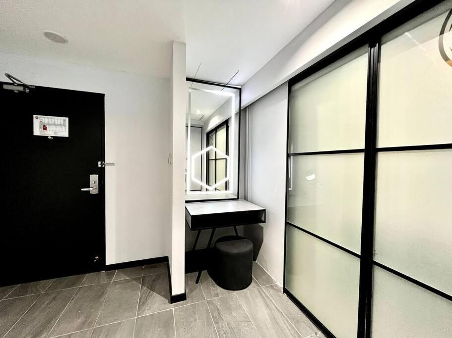 #16 M101 Dang Wangi Klcc View Pool By Livin Apartment Kuala Lumpur Exterior photo